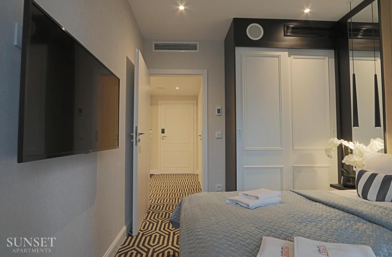 Baltic Park Fort 204G Plaza 100M - Sunset Apartments シフィノウイシチェ エクステリア 写真