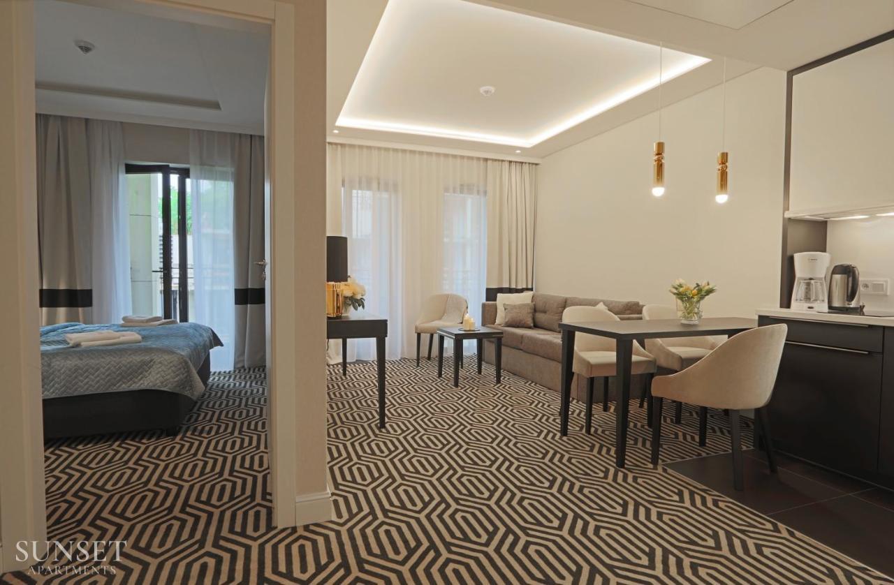 Baltic Park Fort 204G Plaza 100M - Sunset Apartments シフィノウイシチェ エクステリア 写真
